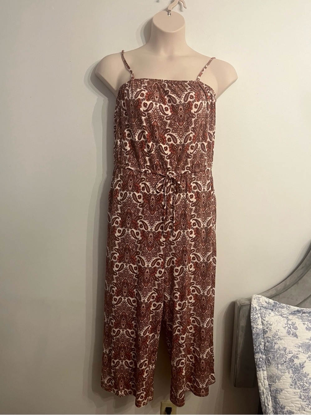 Women's Burgundy Printed Spaghetti-Strap Jumpsuit